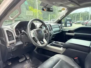 Ford F-250 Super Duty 2018 4x4 Lariat 4dr Crew Cab 6.8 ft. SB Pickup