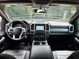 Ford F-250 Super Duty 2018 4x4 Lariat 4dr Crew Cab 6.8 ft. SB Pickup
