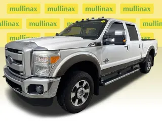 Ford F-350 Super Duty 2016 4x4 Lariat 4dr Crew Cab 6.8 ft. SB SRW Pickup