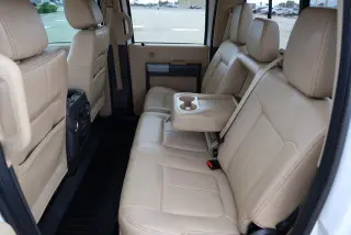 Ford F-250 Super Duty 2016 4x4 Lariat 4dr Crew Cab 6.8 ft. SB Pickup