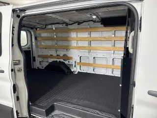 Ford Transit 2025 250 3dr SWB Low Roof Cargo Van