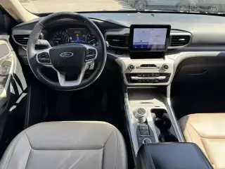 Ford Explorer 2023 AWD XLT 4dr SUV