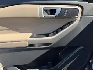 Ford Explorer 2023 AWD XLT 4dr SUV