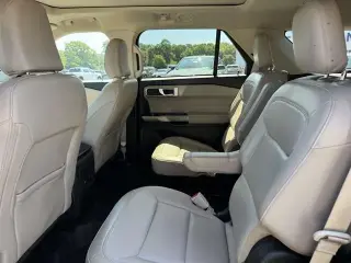 Ford Explorer 2023 AWD XLT 4dr SUV