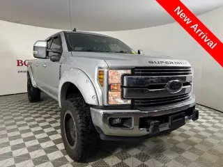 Ford F-250 Super Duty 2019 4x4 King Ranch 4dr Crew Cab 6.8 ft. SB Pickup