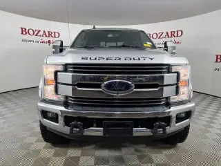 Ford F-250 Super Duty 2019 4x4 King Ranch 4dr Crew Cab 6.8 ft. SB Pickup