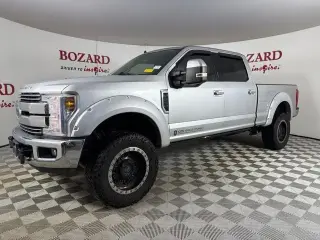 Ford F-250 Super Duty 2019 4x4 King Ranch 4dr Crew Cab 6.8 ft. SB Pickup