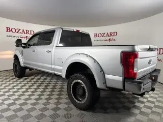 Ford F-250 Super Duty 2019 4x4 King Ranch 4dr Crew Cab 6.8 ft. SB Pickup