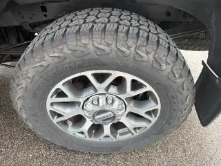 Ford F-250 Super Duty 2020 4x4 Lariat 4dr Crew Cab 6.8 ft. SB Pickup