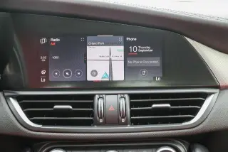 Alfa Romeo Giulia 2024 Ti 4dr Sedan