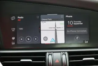Alfa Romeo Giulia 2024 Ti 4dr Sedan