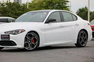 Alfa Romeo Giulia 2024 Ti 4dr Sedan