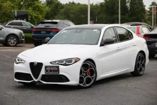 Alfa Romeo Giulia 2024 Ti 4dr Sedan