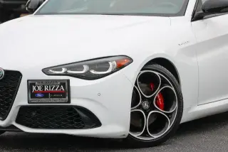 Alfa Romeo Giulia 2024 Ti 4dr Sedan