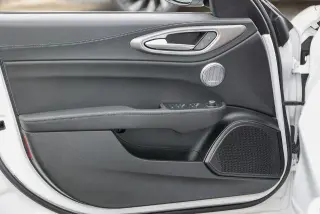 Alfa Romeo Giulia 2024 Ti 4dr Sedan