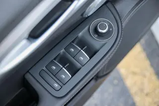 Alfa Romeo Giulia 2024 Ti 4dr Sedan
