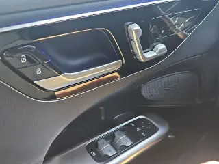 Mercedes-Benz C-Class 2024 C 300 4dr Sedan