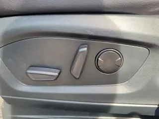 Ford Explorer 2023 AWD XLT 4dr SUV