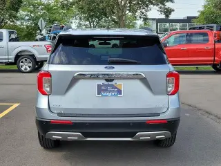Ford Explorer 2023 AWD XLT 4dr SUV