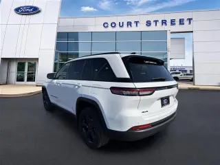 Jeep Grand Cherokee 2023 4x4 Limited 4dr SUV