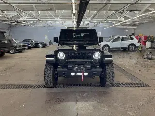 Jeep Gladiator 2024 4x4 Sport 4dr Crew Cab 5.0 ft. SB