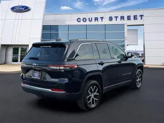 Jeep Grand Cherokee 2023 4x4 Limited 4dr SUV
