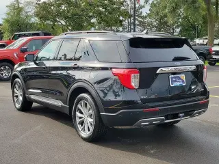 Ford Explorer 2023 AWD XLT 4dr SUV