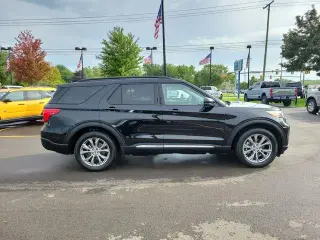 Ford Explorer 2023 AWD XLT 4dr SUV