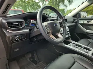 Ford Explorer 2023 AWD XLT 4dr SUV