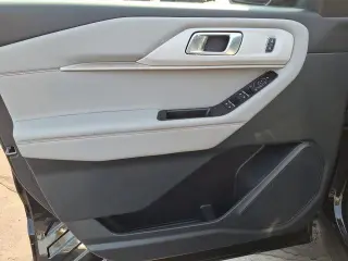 Ford Explorer 2025 AWD Active 4dr SUV