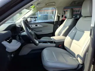 Ford Explorer 2025 AWD Active 4dr SUV