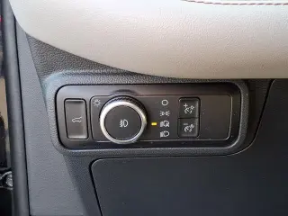 Ford Explorer 2025 AWD Active 4dr SUV