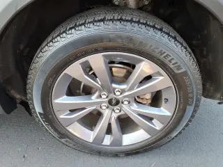 Ford Explorer 2025 AWD Active 4dr SUV