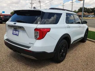Ford Explorer 2022 AWD XLT 4dr SUV