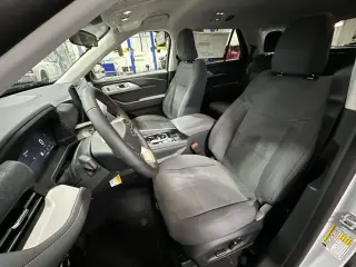 Ford Explorer 2026 AWD Active 4dr SUV