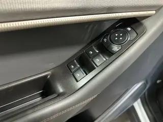 Ford Explorer 2026 AWD Active 4dr SUV