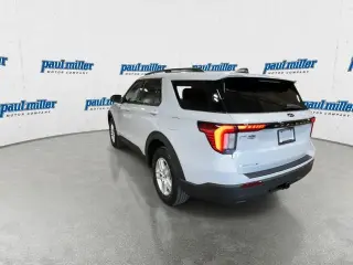 Ford Explorer 2026 AWD Active 4dr SUV