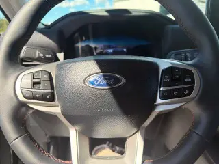 Ford Explorer 2025 AWD Active 4dr SUV