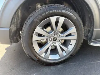 Ford Explorer 2025 AWD Active 4dr SUV