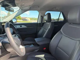 Ford Explorer 2025 AWD Active 4dr SUV