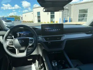 Ford Explorer 2025 AWD Active 4dr SUV
