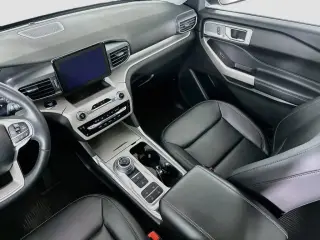 Ford Explorer 2024 XLT 4dr SUV