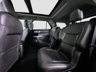 Ford Explorer 2024 XLT 4dr SUV