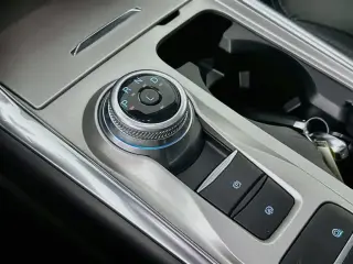 Ford Explorer 2024 XLT 4dr SUV