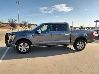 Ford F-150 2023 4x4 Platinum 4dr SuperCrew 5.5 ft. SB