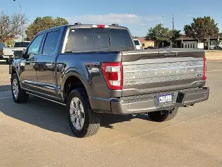 Ford F-150 2023 4x4 Platinum 4dr SuperCrew 5.5 ft. SB