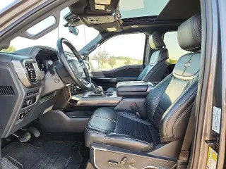 Ford F-150 2023 4x4 Platinum 4dr SuperCrew 5.5 ft. SB