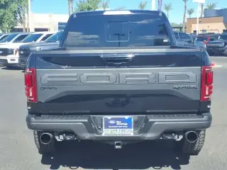Ford F-150 2020 4x4 Raptor 4dr SuperCrew 5.5 ft. SB
