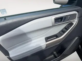Ford Explorer 2023 AWD XLT 4dr SUV