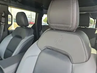 Ford Bronco 2024 4x4 Black Diamond 4dr SUV